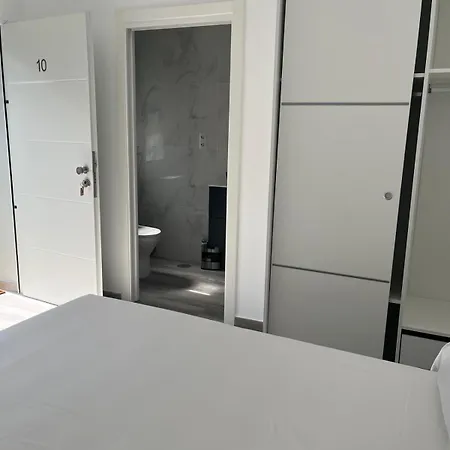 Amir Affittacamere 3*