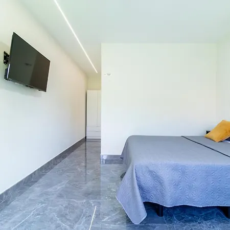 Affittacamere Amir 3*