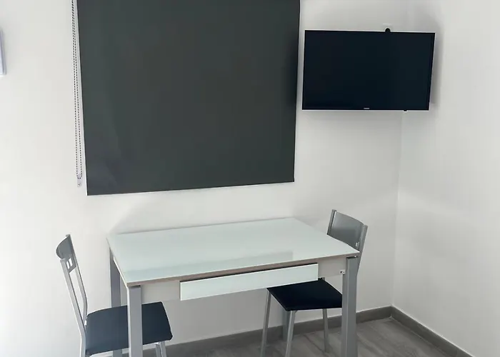 Amir 게스트하우스 3*