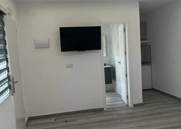 게스트하우스 Amir 3*