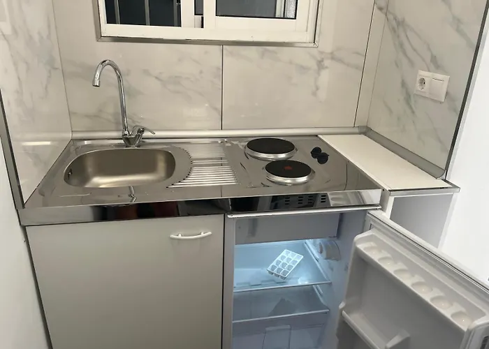 게스트하우스 Amir 3*